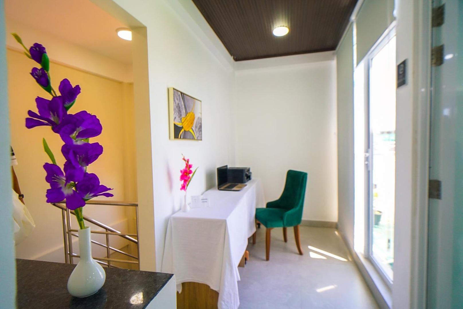 Hotel Flora Malé Extérieur photo
